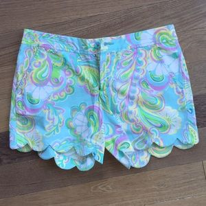 Lily Pulitzer “The Buttercup Short” — 5’’, size 0